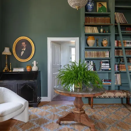 Σπίτι διακοπών Refurbished Chateau Sleeps 20 With Luxury Pool *