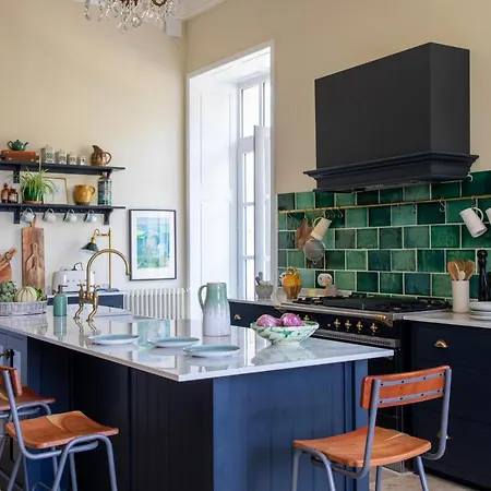 Stunning Refurbished Chateau In South West France Сasa de vacaciones *
