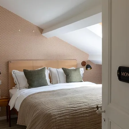 Сasa de vacaciones Stunning Refurbished Chateau In South West France Ornezan