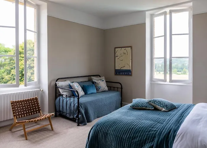 Refurbished Chateau Sleeps 20 With Luxury Pool * Ornezan